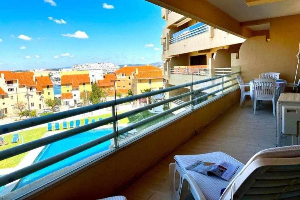 Marina Mar By Fhr Piscina Parking Apartment Quarteira Luaran gambar